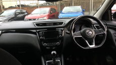 Nissan Qashqai 1.3 DiG-T Acenta Premium 5dr Petrol Hatchback